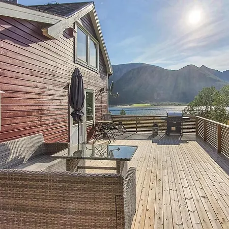 Pet Friendly In Sortland With Wifi 펜션 Flesnes